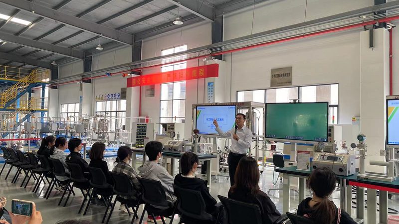 HDPE塑料原料：揭秘其规格参数背后的奥秘**